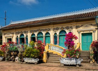 Khám phá vẻ đẹp bí ẩn của những ngôi nhà cổ ở Việt Nam Khám phá vẻ đẹp bí ẩn của những ngôi nhà cổ ở Việt Nam
