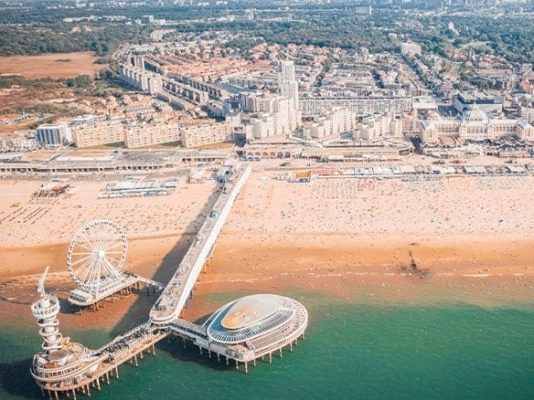 Mê mẩn trước vẻ đẹp cổ kính, thơ mộng của thành phố The Hague - Hà Lan